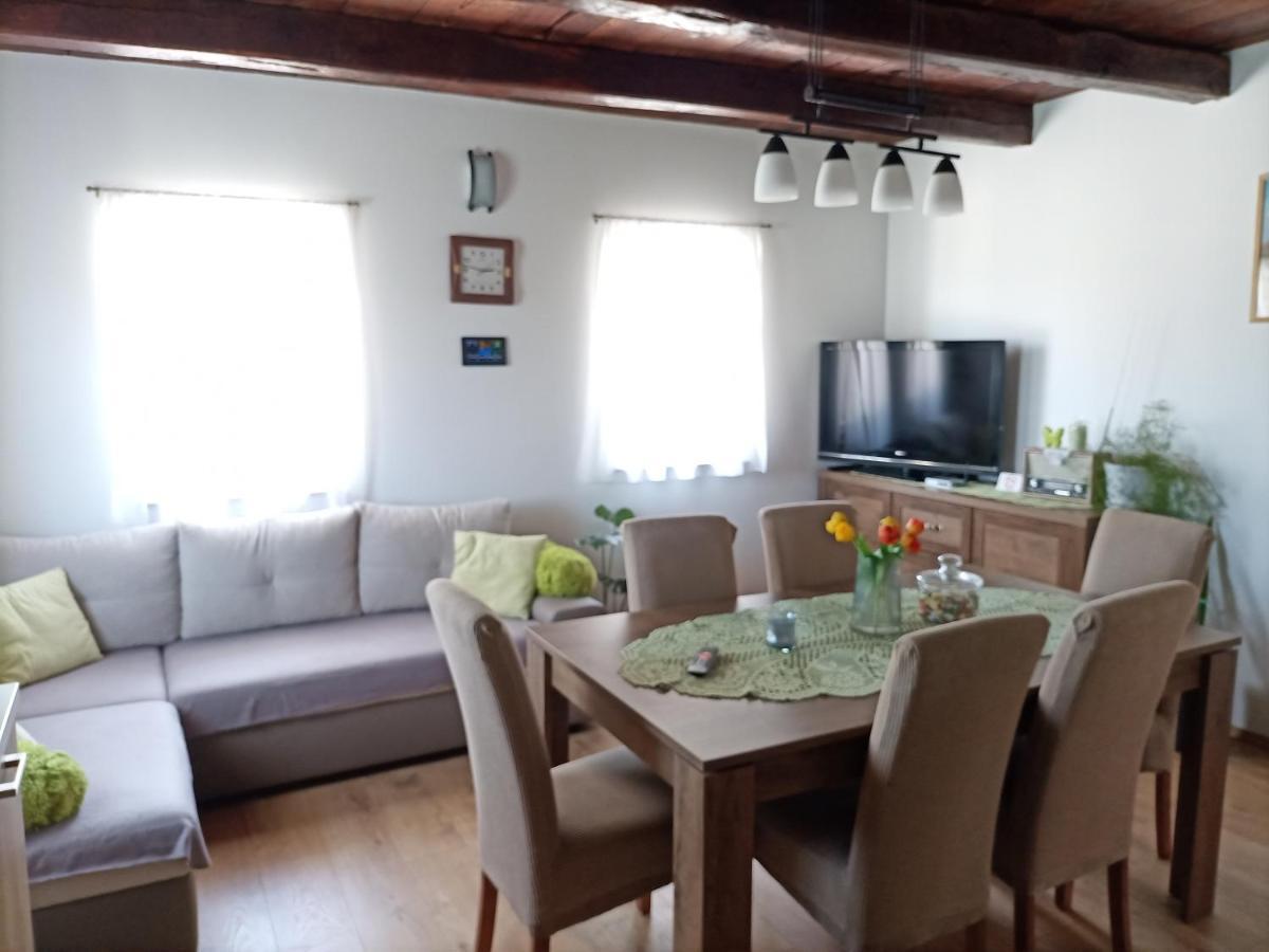 Kuca Za Odmor Braco Apartment Donji Zvecaj ภายนอก รูปภาพ