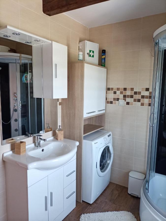 Kuca Za Odmor Braco Apartment Donji Zvecaj ภายนอก รูปภาพ