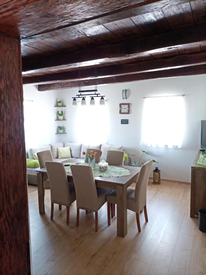 Kuca Za Odmor Braco Apartment Donji Zvecaj ภายนอก รูปภาพ